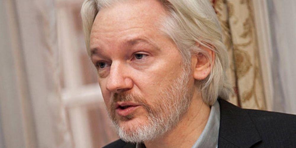 BREAKING: Britain orders Julian Assange to be extradited to US