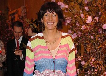 Report: Prince Andrew & Ghislaine Maxwell Were So ‘Intimate’ She Had Full Buckingham Palace Access