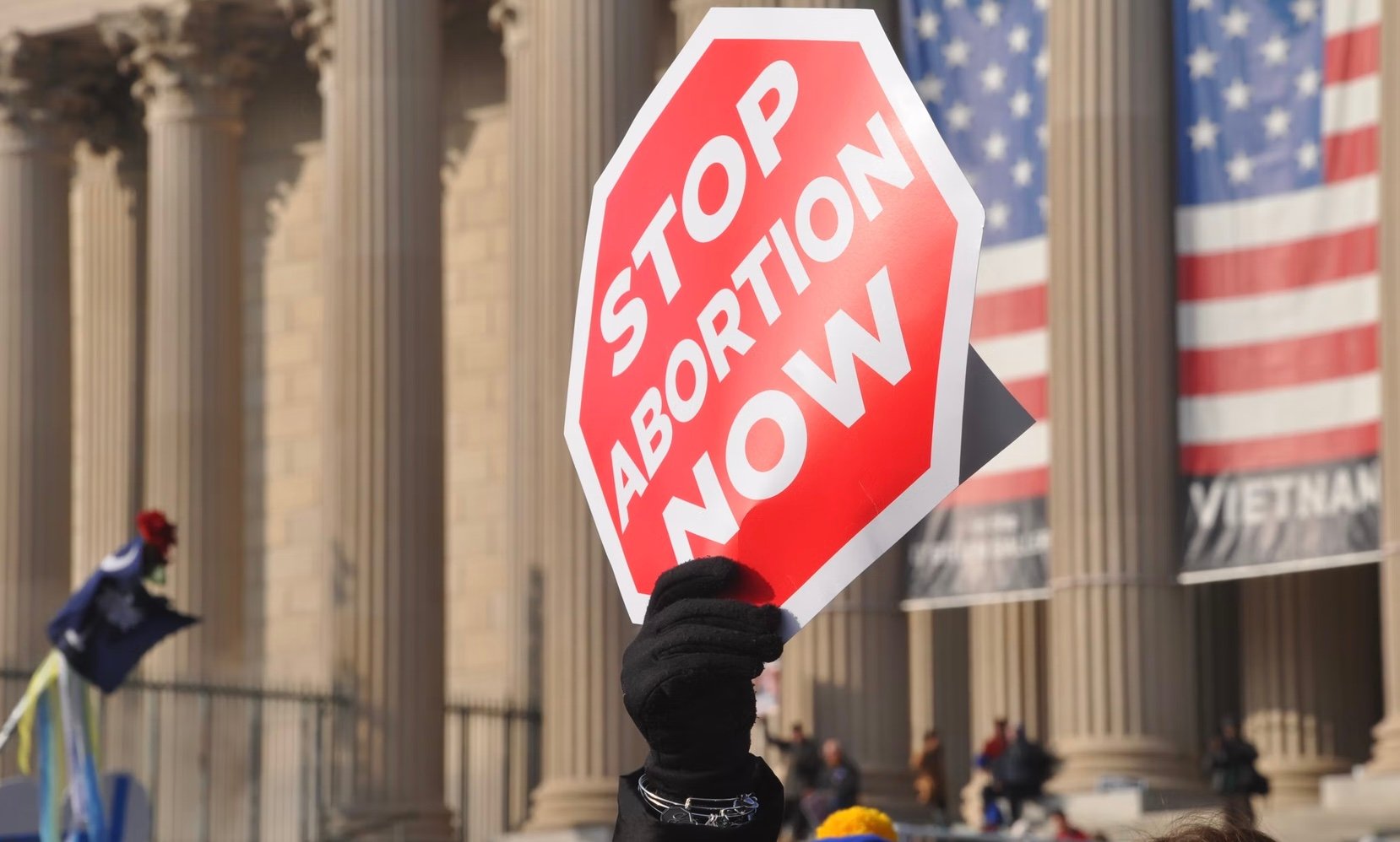 Indiana Senate Votes ‘Yes’ on Near-Total Abortion Ban in Special Weekend Session