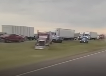 Montana governor pleads for Americans to 'join me in prayer' after deadly zero-visibility dust storm causes 21-car pileup, leaves 6 dead