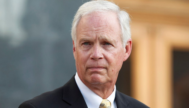 GOP Senator Obliterates FBI, DOJ Over Hunter Biden Laptop Investigation