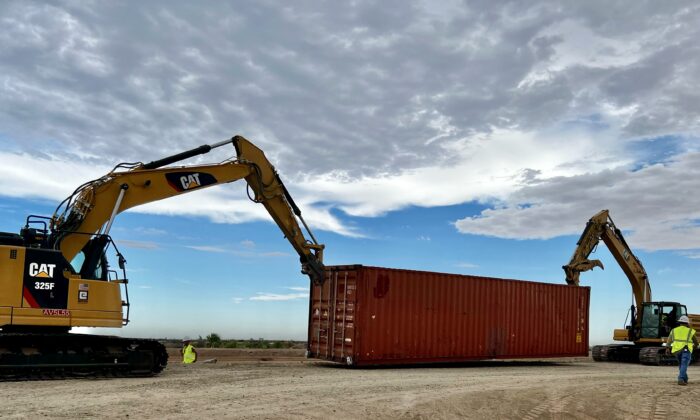 Arizona ‘Has Had Enough,’ Starts Stacking Shipping Containers in Border Wall Gaps