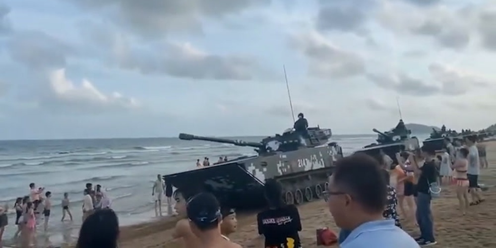 Chinese Tanks Beach