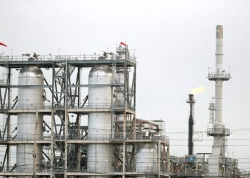 Feds Declare Emergency in 4 States After Oil Refinery Fire in Indiana