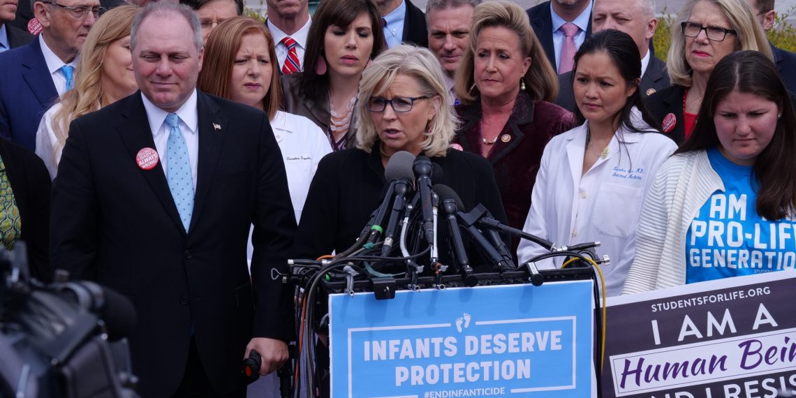 Absurd: Lyin’ Liz Cheney Makes Ridiculous Claims about January 6th Committee [WATCH]