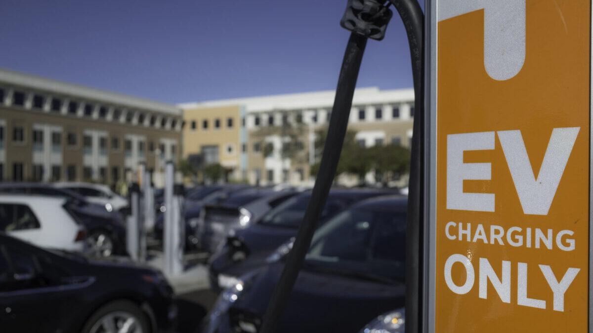 California Dems: Buy EVs But Don’t Charge Them