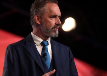 Video: Jordan Peterson Calls It ‘Naive’ To Believe Ukraine Will Defeat Russia And ‘Foolish’ To Equate Putin To Hitler