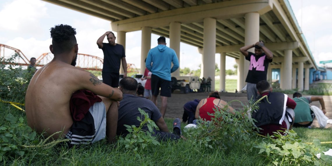 Texas Border Town Residents Tool Up After ‘Migrant’ Crime Grows