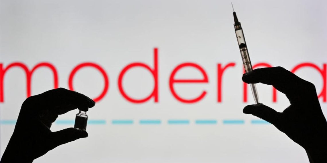 Moderna announces development of 'personalized cancer vaccine'