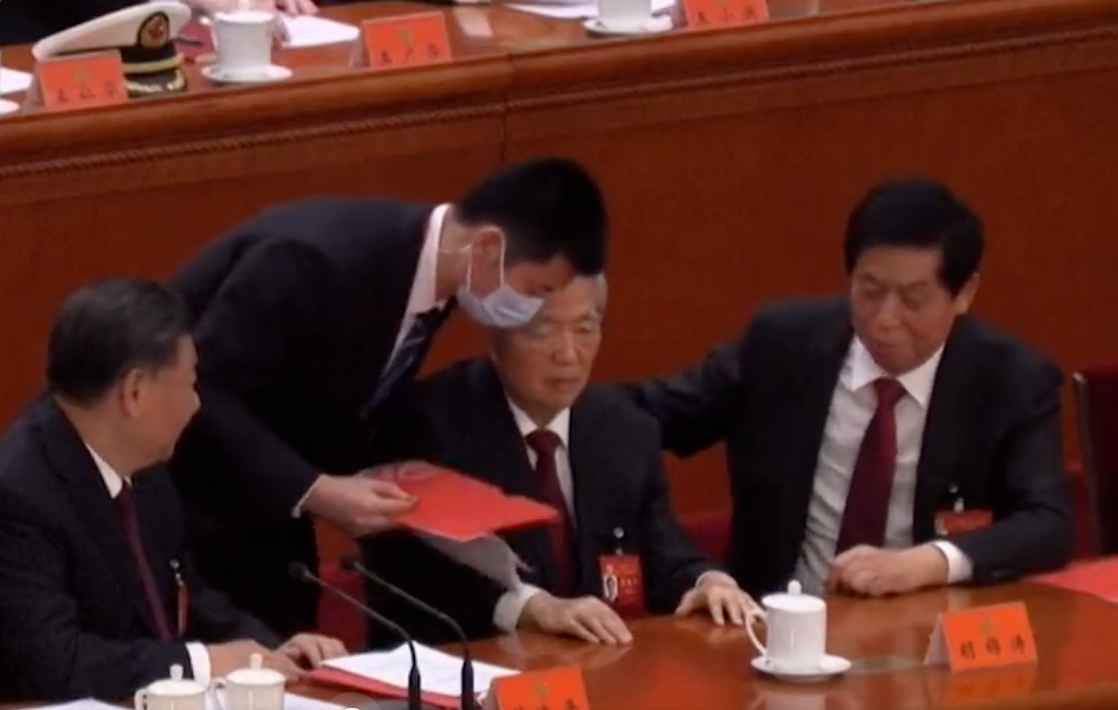 Xi Jinping just had his predecessor Hu Jintao hauled out of the CCP summit on live TV �