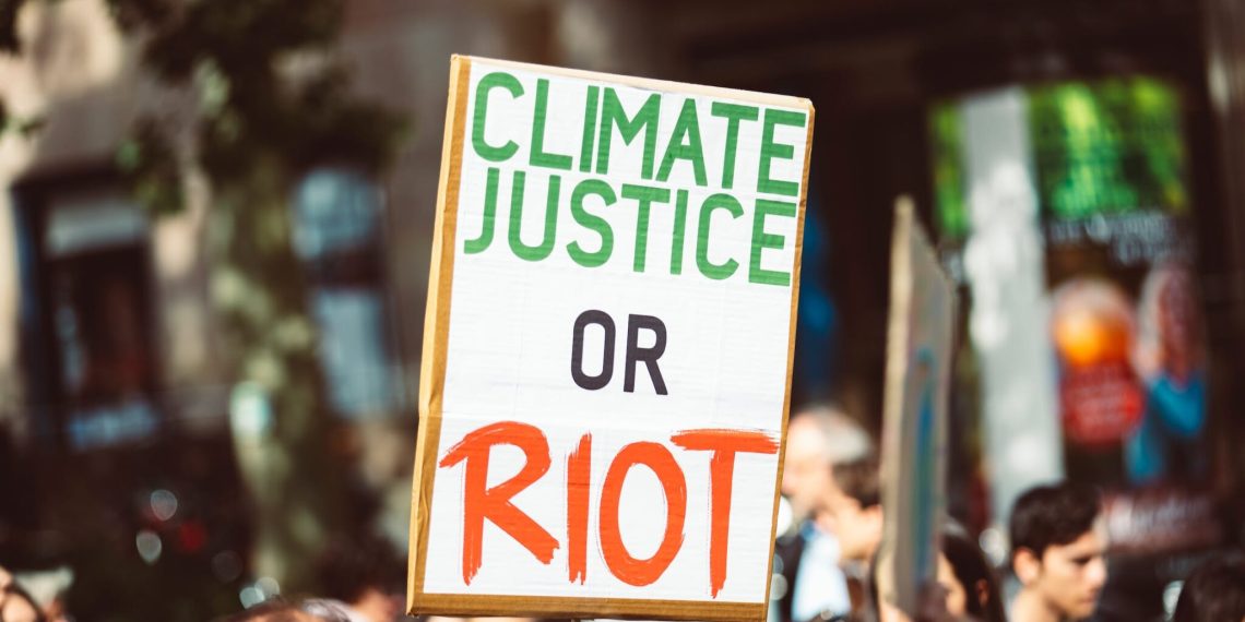 Media Shills Hype Ian’s Thrills