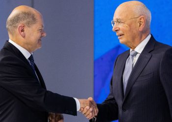 Germany Orders Farmers to Slash Fertilizer Use to Comply with Green Agenda