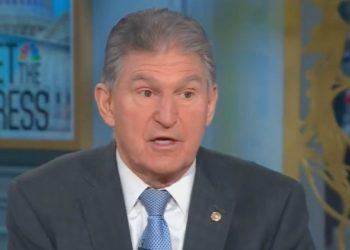 BREAKING: Joe Manchin suggests he may run for President in 2024