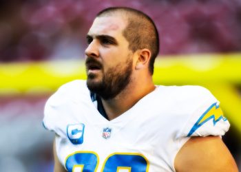 Corey Linsley