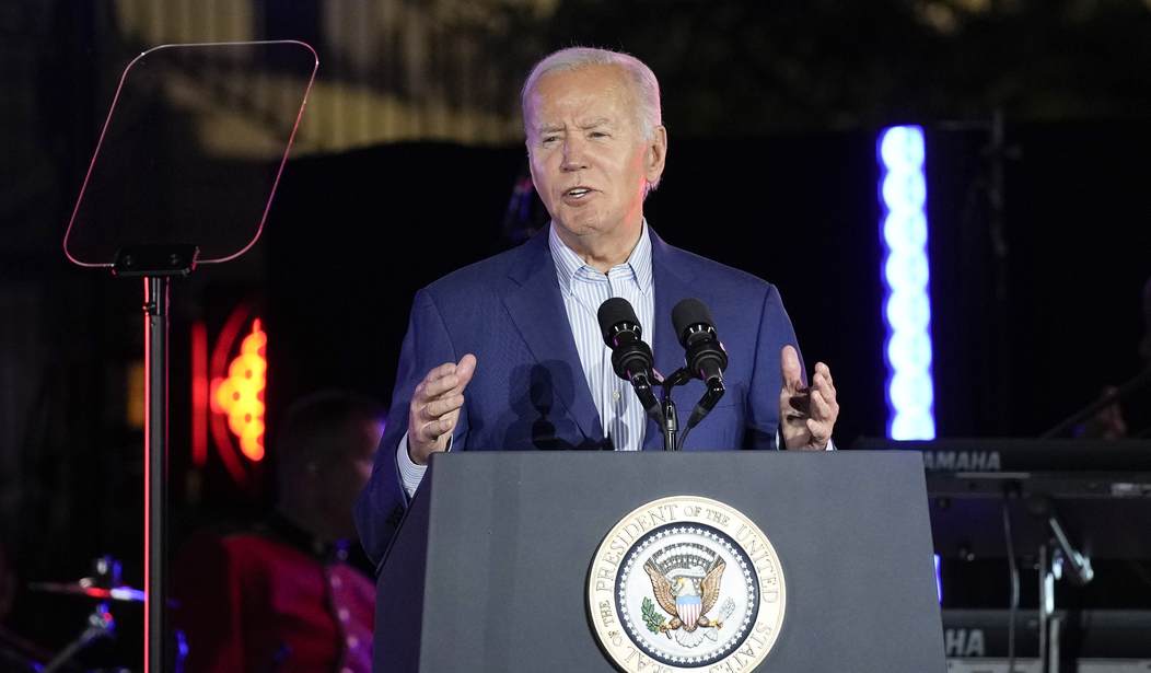 This Is Why Democrats Are Panicking About Joe Biden