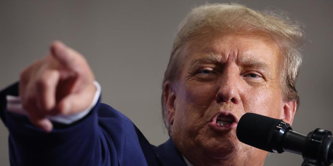 Trump encourages voters to write on receipts 'no tax on tips' when they go out to eat