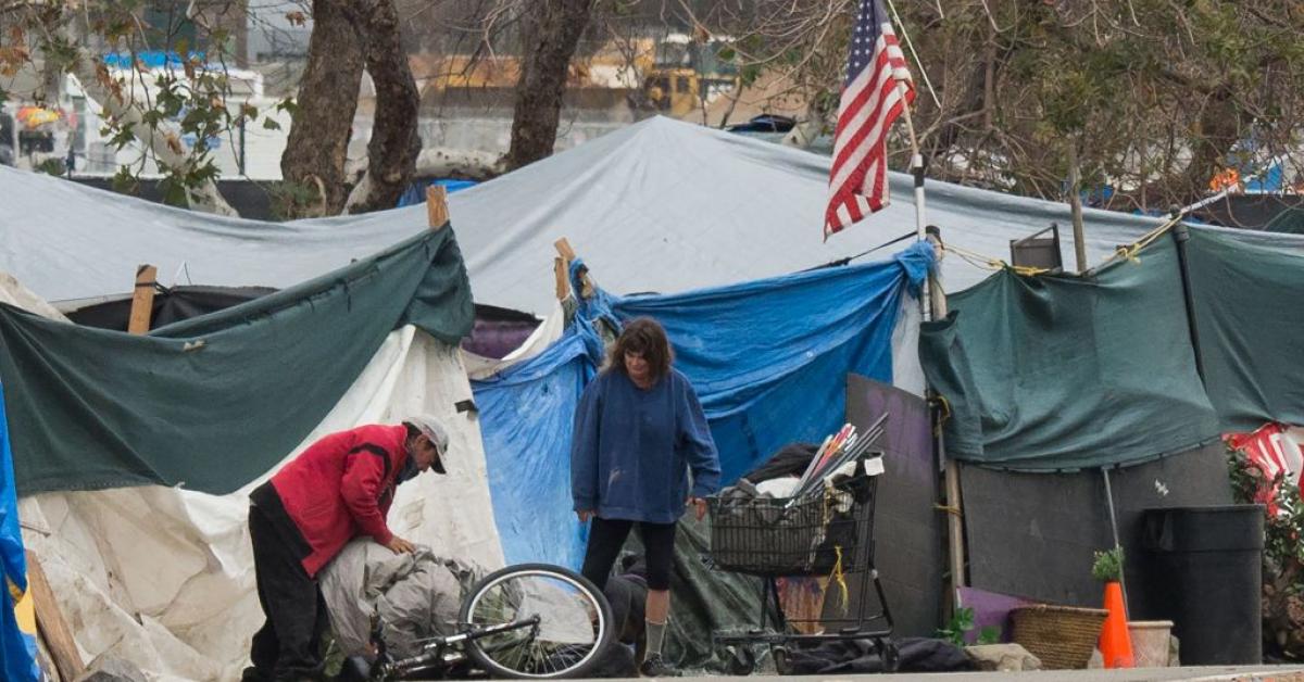 Number of homeless Chicagoans tripled over a yearlong period from early 2023 to 19,000