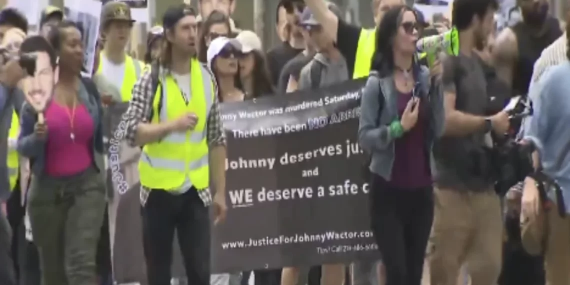 Watch: Friends, family of beloved soap opera actor murdered in Los Angeles rally against Soros-backed DA