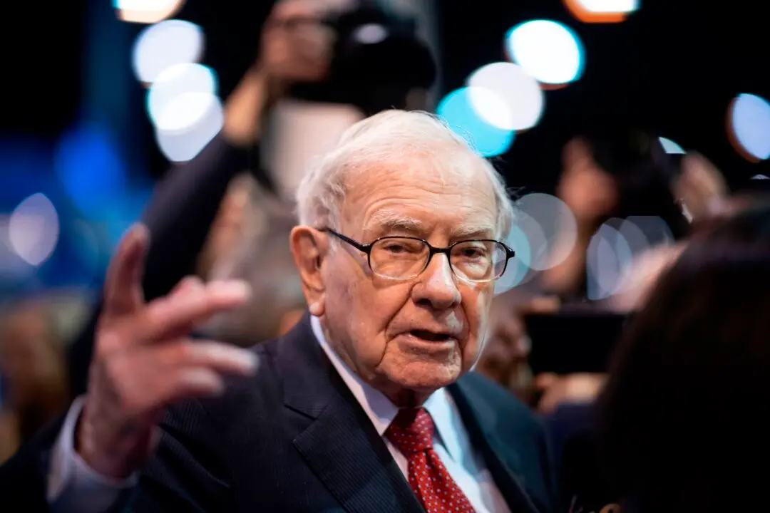 Warren Buffett Reveals Plans for $130 Billion Fortune in His Will