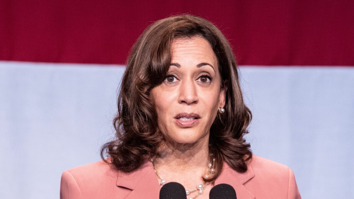 Muslim Women for Harris: Disbands Over DNC Decisions