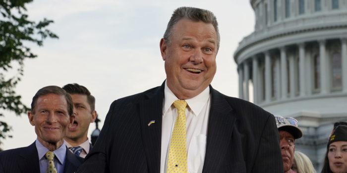 Montana College Students Offered Cash to Endorse Vulnerable Sen. Tester