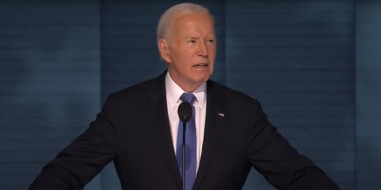 Biden seen 'visibly shaking' when departing Air Force One after DNC speech, White House schedule nearly empty