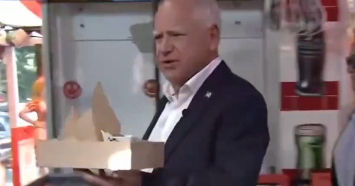 The Look on His Face Says It All – Reporter Trolls Tim Walz: “Any Reaction to Your Family Saying They’re Gonna Support Former President Trump?” (VIDEO)