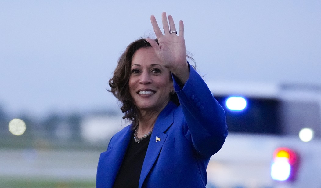 Kamala Harris Has a 'Conversation' With the National Association of Black Journalists