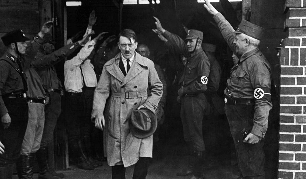 Professor Teaches Students About Evil by Having Them Read Writings of Hitler's Chief Propagandist