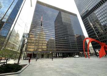 Plea talks underway for man accused of faking robberies to get visas