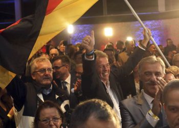 German Gov Holds 'Cross-Party' Immigration Summit - Guess Who's Not Invited?