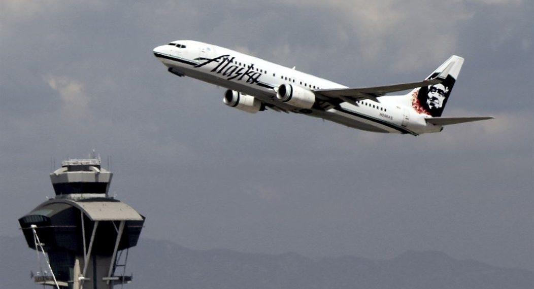 Alaska Airlines Shows the Way With How They Responded to Fauxfended Magazine Editor's Woke Rant