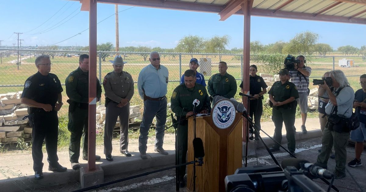 Two Border Patrol Agents Arrested, Accused Of Working With Unnamed Drug Cartel