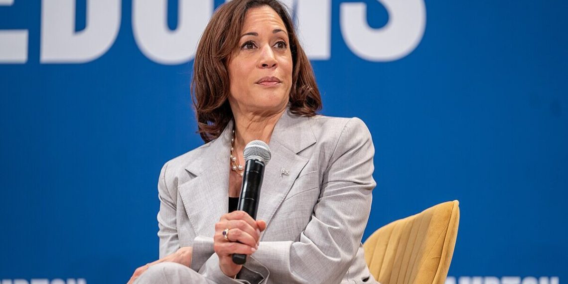 Kamala Harris’ Debate Strategy Is Making Voters Forget She’s The Vice President