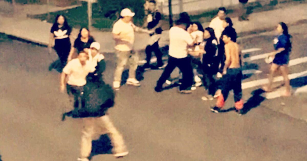 Six People Slashed After Massive Brawl Spills From House Party Onto New York Streets (VIDEO)