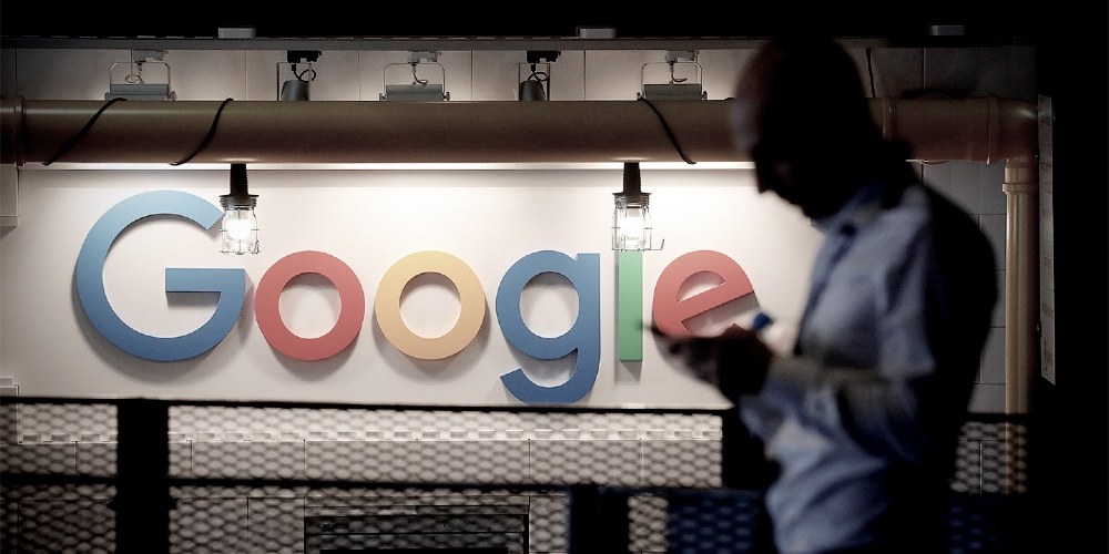 “No One Is Paying Attention!”: Google Whistleblower Tells Joe Rogan That “Free and Fair Election” Is an “Illusion”