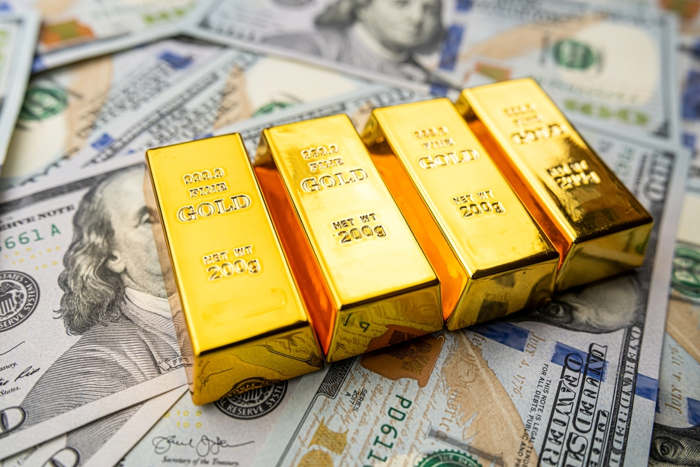 The Collapse of Fiat Money and Gold’s Resurgence