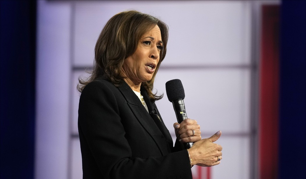 Kamala Harris Seizes the Crown of 'Worst Presidential Candidate in History' From Hillary Clinton