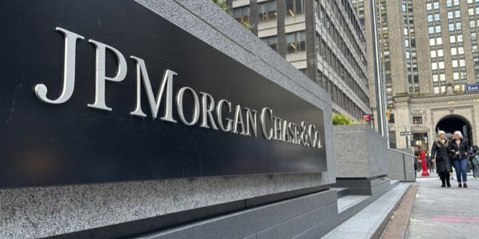 Big Short II?: JPMorgan Setting Up 2008-Like Bubble w/ Risky Credit-Card Lending