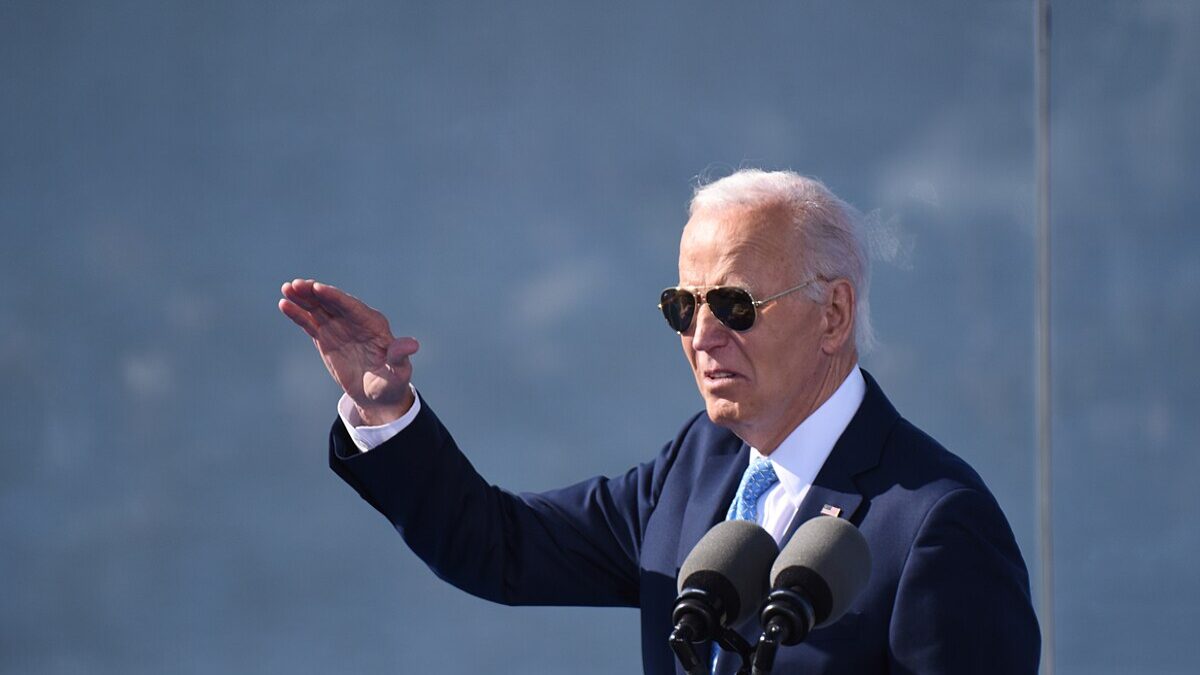 Media Propagandists Orchestrate Disinformation Op To Whitewash Biden’s ‘Garbage’ Smear