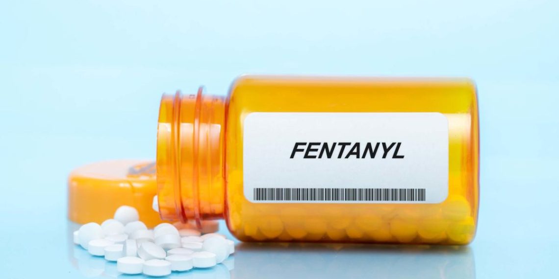 DEA warns of counterfeit pain pills with fentanyl at illegal online pharmacies