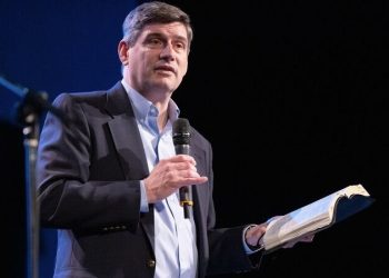 Pastors, Now Is Not The Time For Feel-Good Christianity — We’re In A Battle