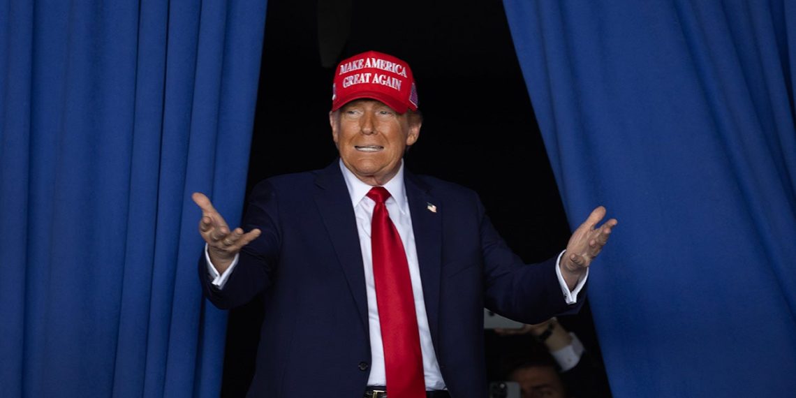 How Donald Trump Can Win the Popular Vote