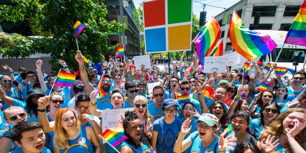 Microsoft’s “Inclusivity Checker” Sparks Fears of a Looming “Speech Police”, Flagging Terms Like “Mother” for More “Gender-Neutral” Alternatives