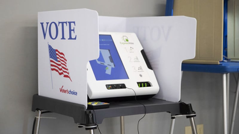 Voters in Georgia, Texas & Tennessee Report Voting Machines Flipping Their Selections