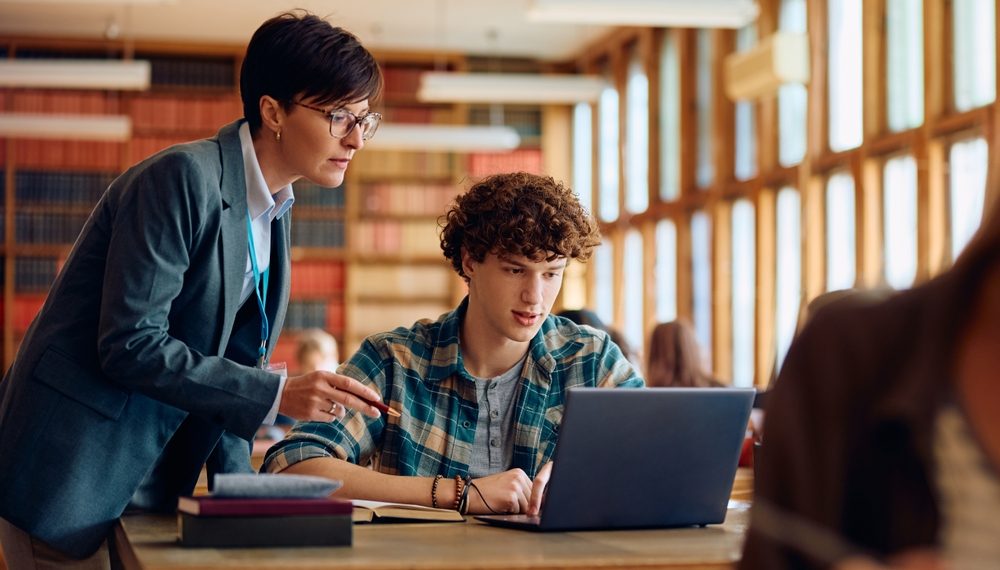 High School Teacher Caught Recruiting Kids for Radical Groups