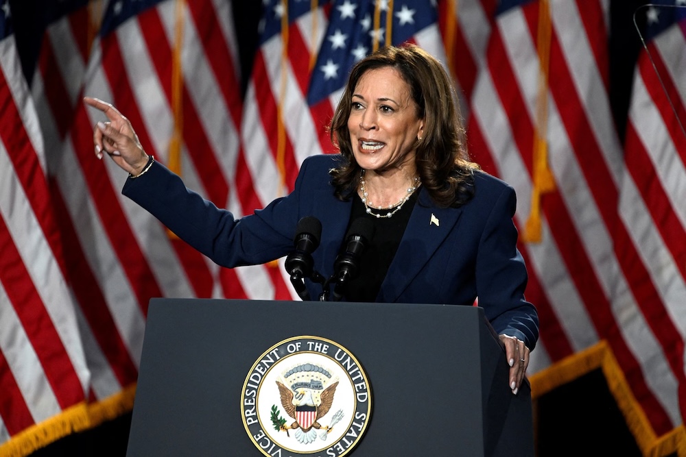 NEW: Kamala Caught In Last-Minute Swing State Scandal