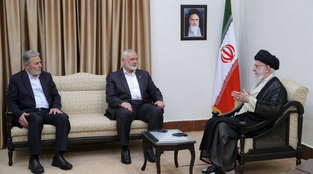 Warning: No Deal Whatsoever with Iran's Mullahs