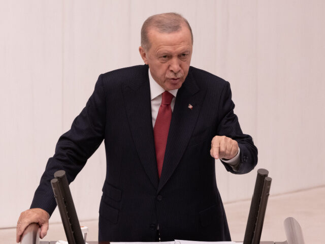 Erdogan Warns Kurds Will Be ‘Buried in Syrian Lands Along with Their Weapons’