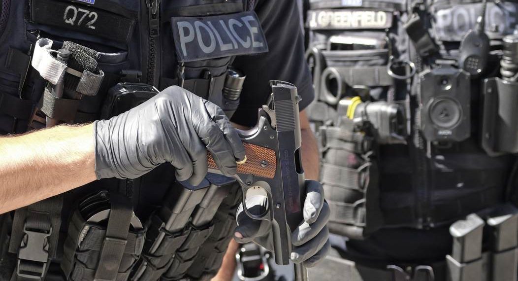 Chicagoland's Gun ‘Turn-ins’ Should Spark Debate